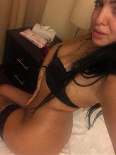 Amanda44000, sex in Palmerston North - 9317