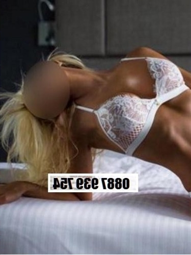 Dielleza, cheap girls in Onehunga - 8959