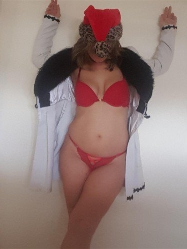 Escort Edaitosi, Birkenhead - 12117