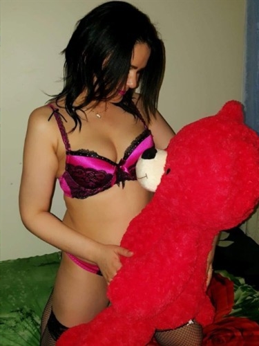 Escort Model Ismahan, Invercargill - 4885