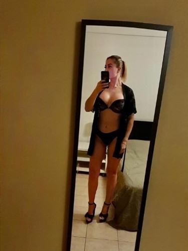 Escort Model Zeong, Otahuhu - 14602